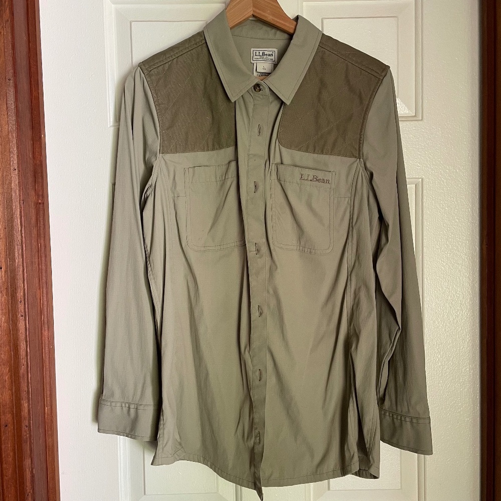 L.L. Bean Utility Button Down Shirt Large